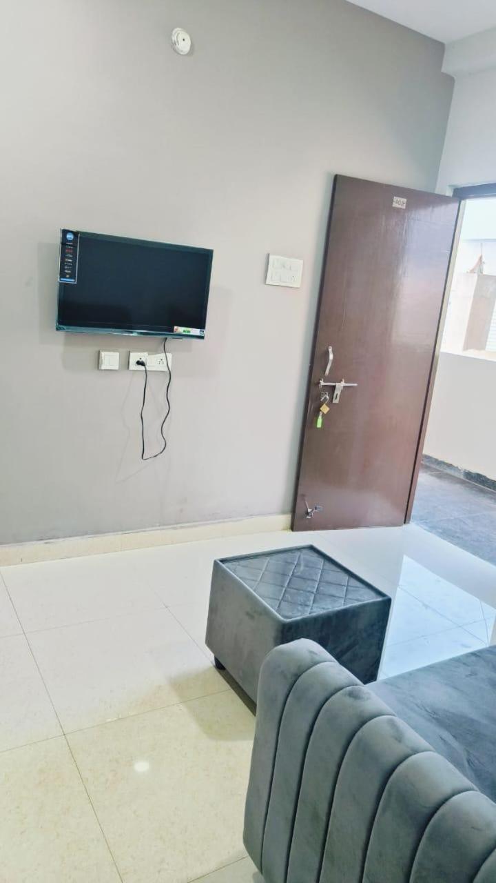 Rupesh Golden Suites Hajdarábád Exteriér fotografie